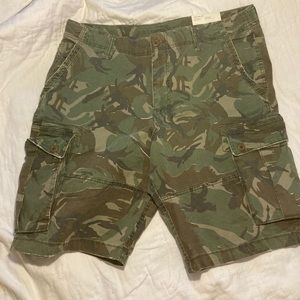 AE MENS CARGO SHORTS